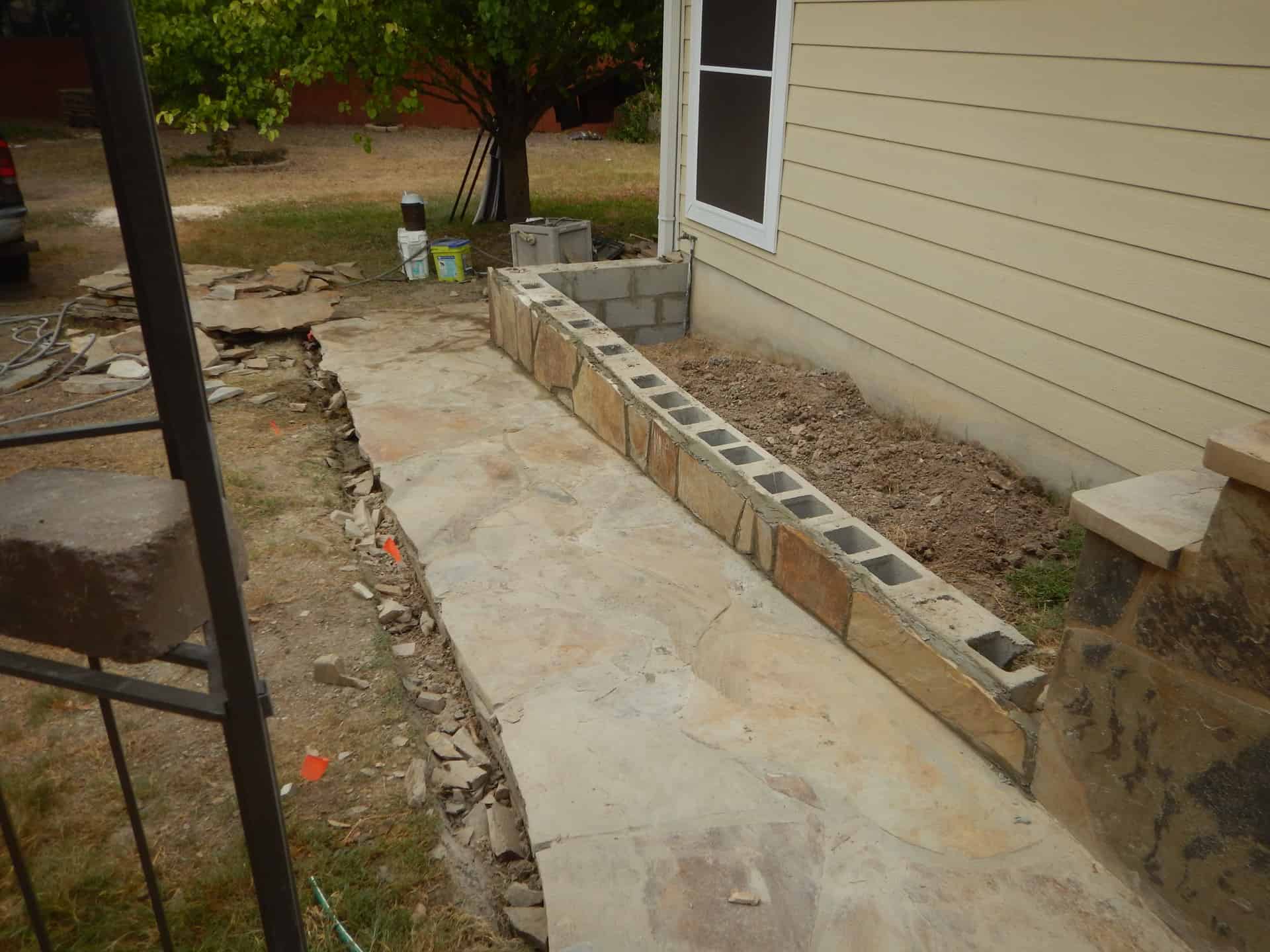 Allen Retaining Walkway gallery image 3
